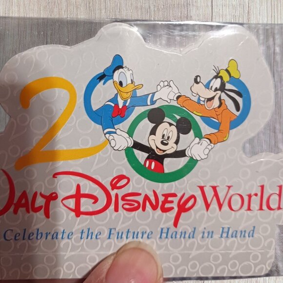 Mickey Mouse Walt Disney World 2000 Bean Bag Plush Toy - Picture 3 of 5